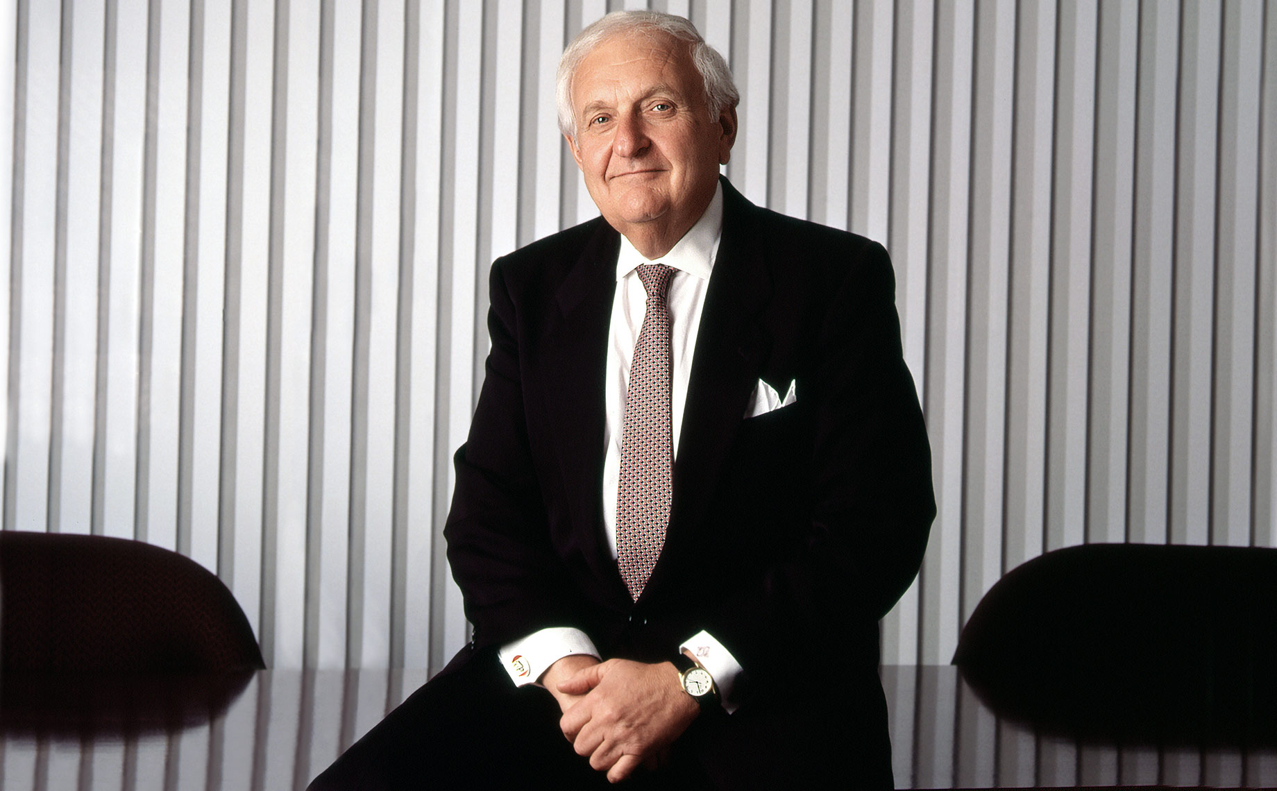 CEO Portrait Photograph-Marshall-Century-Bank-President-Portrait-IP